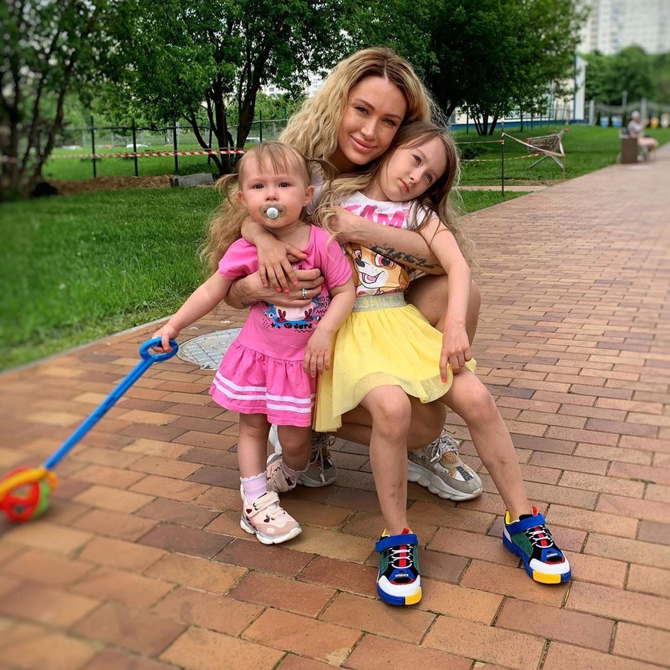 Алёна Ашмарина беременна двойней Фото: «Инстаграм»