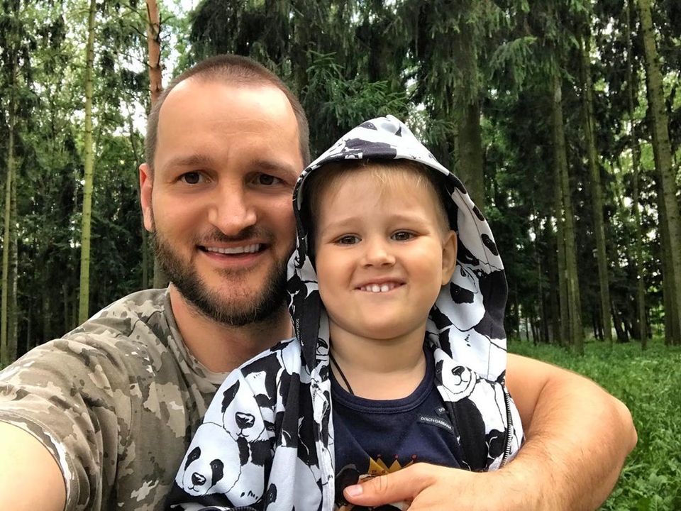 Алексей с сыном Мироном Фото: «Инстаграм»