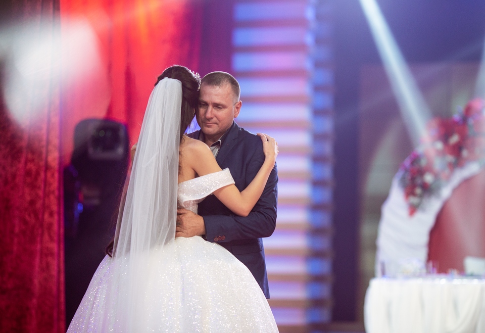 Мужчина рассказал о сложных отношениях с дочерью. 