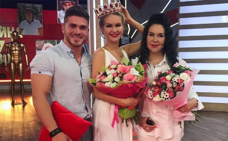 Рома Капаклы, Марина Африкантова и Татьяна Владимировна Фото: «Инстаграм»