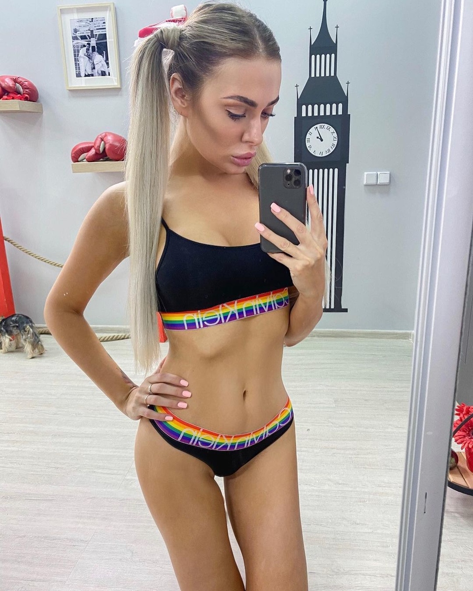 Юля Жукова буквально тает на глазах Фото: «Инстаграм»